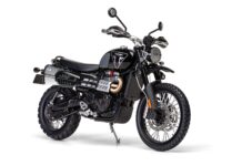 la moto que llevó el espíritu 007 al off-road