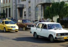 5 autos soviéticos que siguen rodando en Cuba